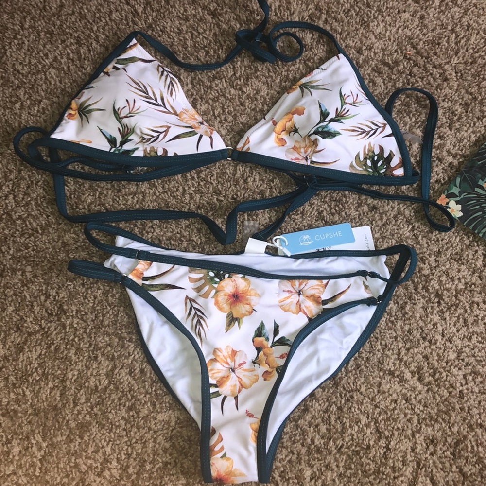 Cupshe Flowered Swimsuit